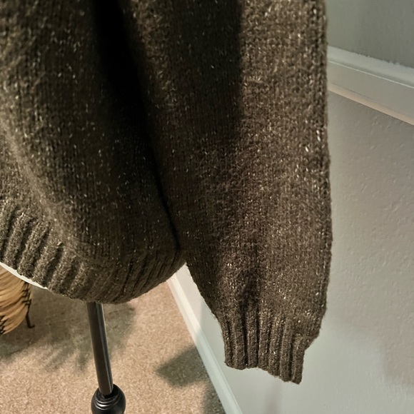 Old Navy Green Sweater - Picture 3 of 4
